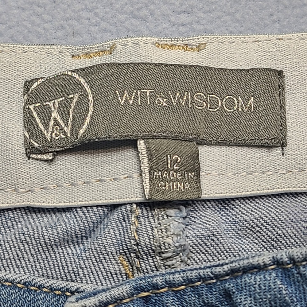 Wit & Wisdom Straight Leg Jeans Womens 12 Blue Excellent Raw Frayed Hem - Picture 4 of 8